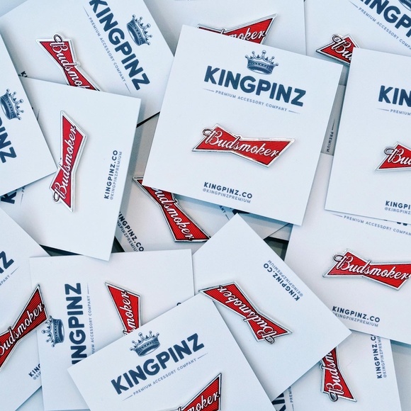 Budsmoker Lapel Pin - Picture 2 of 2